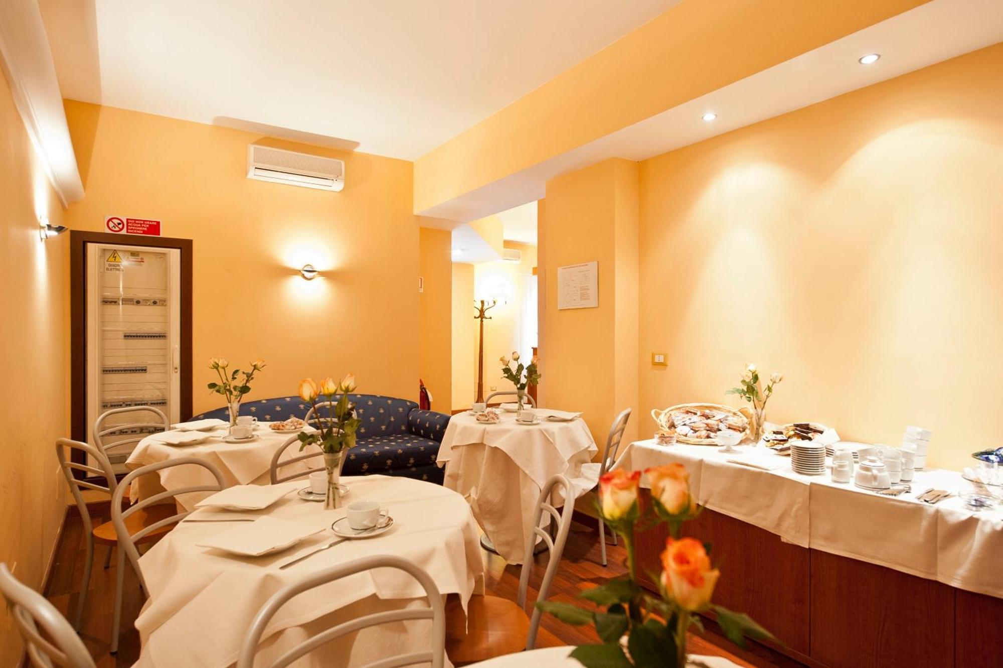 Hotel 4 Pini Rome Luaran gambar