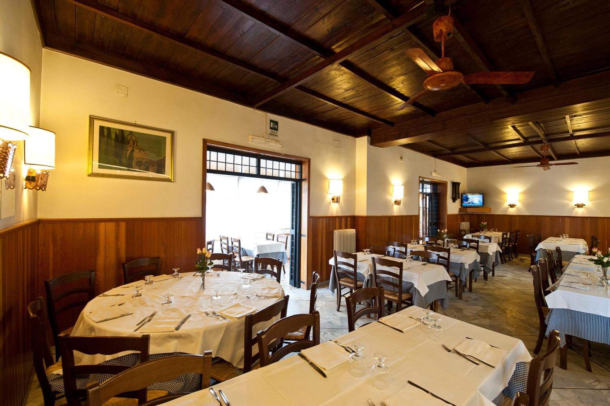 Hotel 4 Pini Rome Luaran gambar